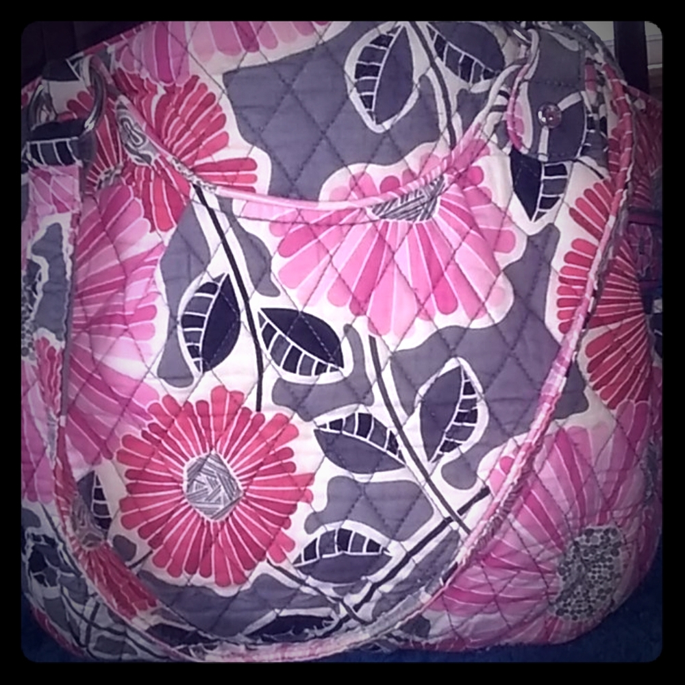 VERA BRADLEY SHOULDER BAG